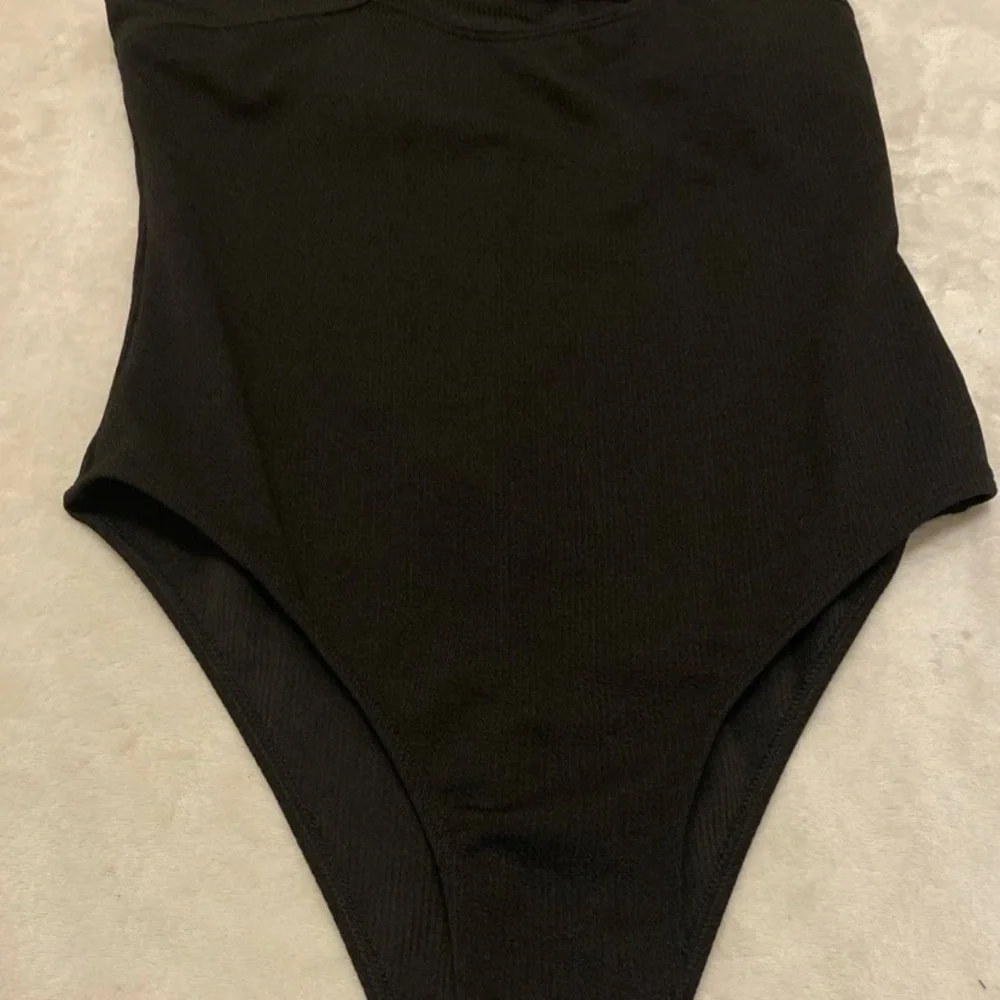 SHEIN Black One-Shoulder Swim One Piece